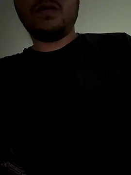 Qwert9012 online show from November 4, 11:25 am