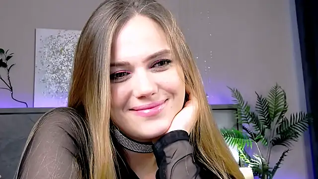 Snapshot of AnabeleBliss chatting on July 7, 1:47 pm AnabeleBliss online show from July 7, 1:47 pm