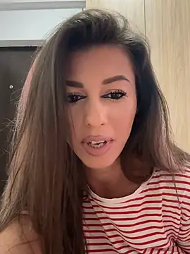 EdaQueen online show from April 8, 5:36 pm