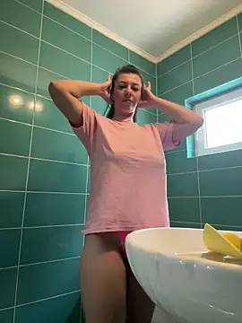 EdaQueen online show from December 14, 9:37 am