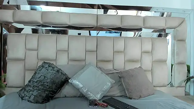 HotVoltage online show from November 17, 12:09 pm