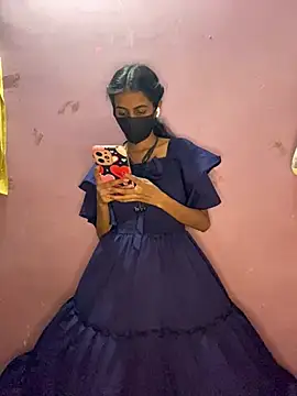 Snapshot of Thaper_Meera2 chatting on June 11, 5:54 pm Thaper Meera2 online show from June 11, 5:54 pm