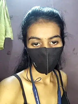 Snapshot of Thaper_Meera2 chatting on April 30, 2:35 pm Thaper Meera2 online show from April 30, 2:35 pm