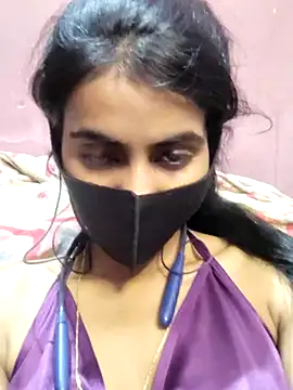 Snapshot of Thaper_Meera2 chatting on May 3, 9:18 pm Thaper Meera2 online show from May 3, 9:18 pm