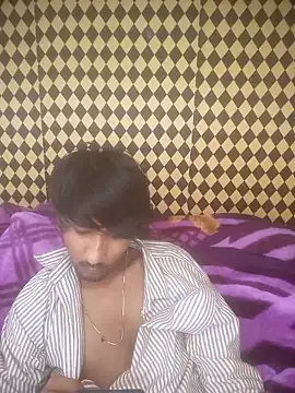 Freakingromance online show from March 17, 8:28 am