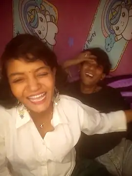 Snapshot of Freakingromance chatting on February 11, 10:15 am Freakingromance online show from February 11, 10:15 am