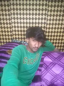 Freakingromance online show from March 17, 8:34 pm