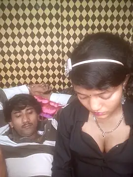 Freakingromance online show from March 23, 10:20 pm