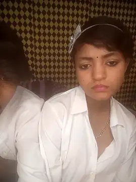 Freakingromance online show from April 7, 5:26 pm