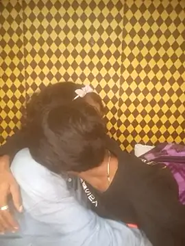 Freakingromance online show from March 21, 9:30 pm