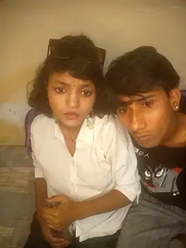 Snapshot of Freakingromance chatting on February 10, 10:09 pm Freakingromance online show from February 10, 10:09 pm