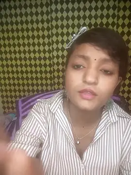 Freakingromance online show from April 14, 9:20 pm