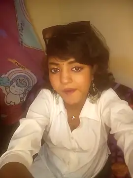 Snapshot of Freakingromance chatting on February 10, 10:03 am Freakingromance online show from February 10, 10:03 am