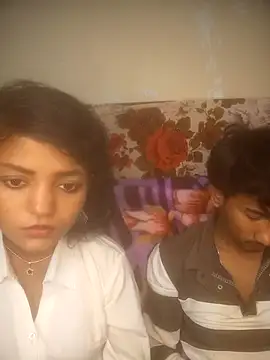 Freakingromance online show from March 5, 6:59 pm