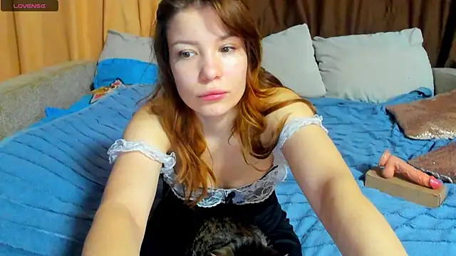 Eva purrr  online show from March 21, 12:34 am