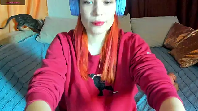 Eva purrr  online show from February 24, 7:53 am