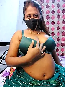 LoveLy-Soneya online show from February 21, 8:33 pm