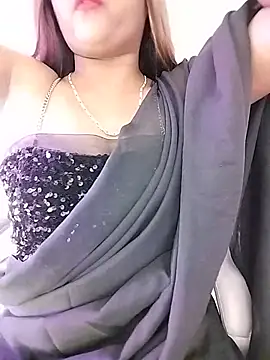 Snapshot of LoveLy-Soneya chatting on May 30, 10:32 am LoveLy-Soneya online show from May 30, 10:32 am