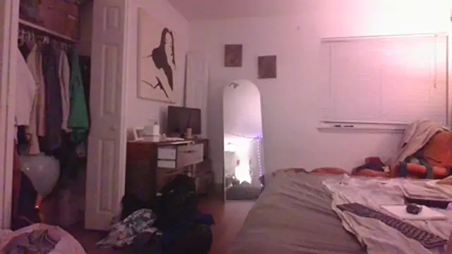 Redriddinghood8 online show from December 3, 6:47 am