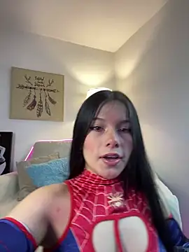 violettabond online show from December 18, 12:42 pm