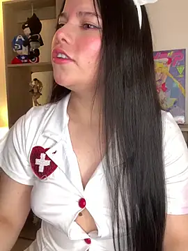 Snapshot of violettabond chatting on June 1, 1:00 pm violettabond online show from June 1, 1:00 pm