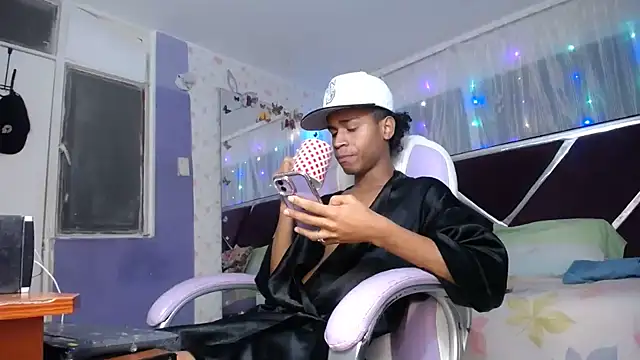 Santy bigcock 01 online show from May 6, 11:47 am