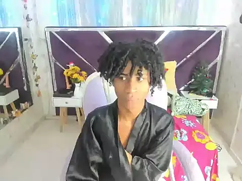 Santy bigcock 01 online show from November 14, 11:36 am