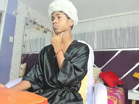 Santy bigcock 01 online show from December 18, 11:58 am