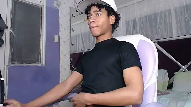 Santy bigcock 01 online show from May 23, 12:15 pm