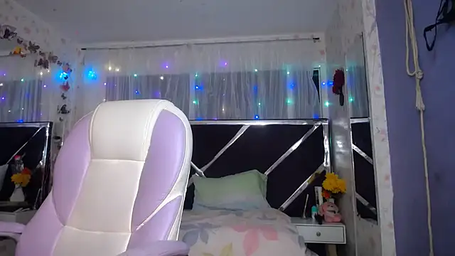 Santy bigcock 01 online show from April 27, 12:25 pm