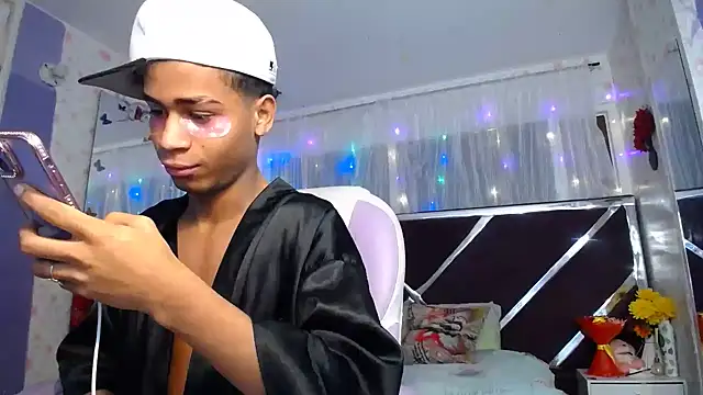 Santy bigcock 01 online show from June 13, 2:26 pm