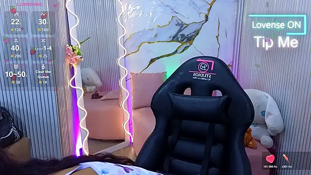 Sandyy tay online show from May 2, 11:26 am