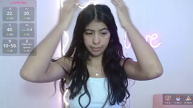 Sandyy tay online show from December 3, 11:20 am