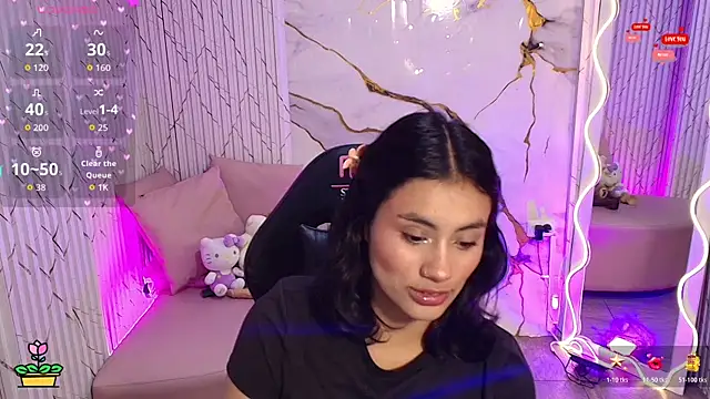 PEACHY TAY online show from May 3, 11:47 am