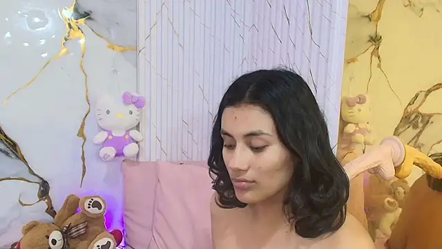 PEACHY TAY online show from May 31, 6:09 pm