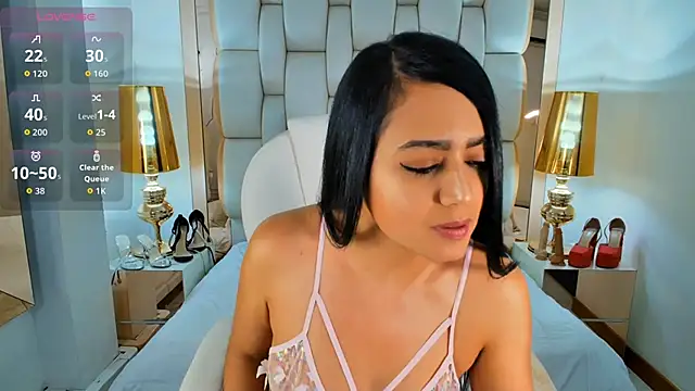 Bella  carther online show from May 28, 1:17 pm