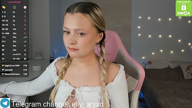 elly aryxd online show from November 12, 5:17 pm