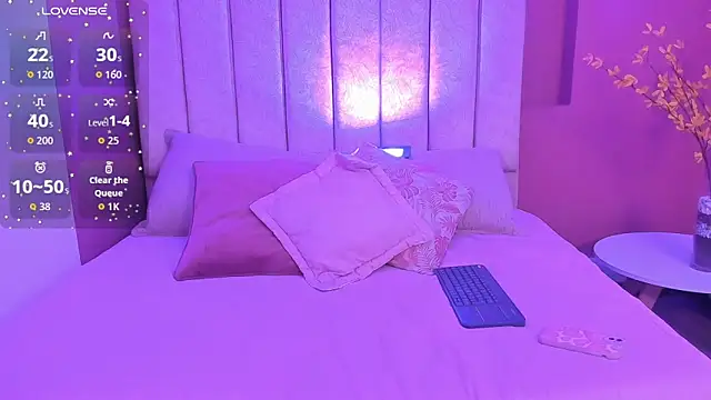 Snapshot of Kittyy_patitas_suaves chatting on November 20, 9:21 am Kittyy patitas suaves online show from November 20, 9:21 am