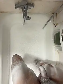 mihneaxxx online show from November 26, 8:20 pm