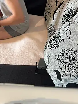 mihneaxxx online show from April 20, 9:01 am