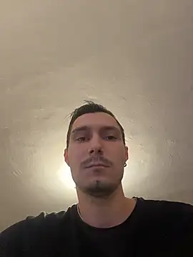 mihneaxxx online show from March 7, 4:45 pm