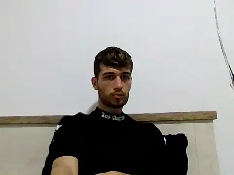 Snapshot of nikolasnik50 chatting on November 10, 9:14 am nikolasnik50 online show from November 10, 9:14 am