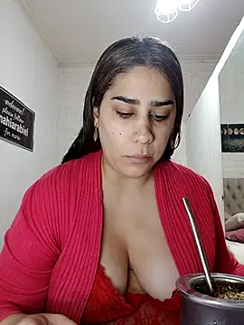 nahiarabiel33 online show from March 23, 6:08 pm