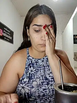 nahiarabiel33 online show from March 11, 3:28 pm