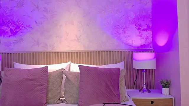 ValeriaMonet online show from April 21, 7:31 pm