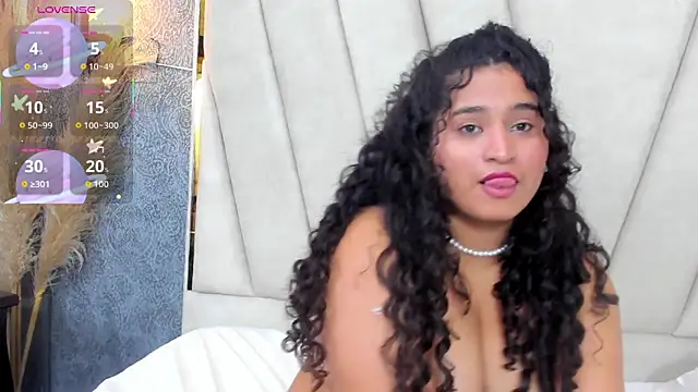 alana-silva online show from March 29, 4:19 pm