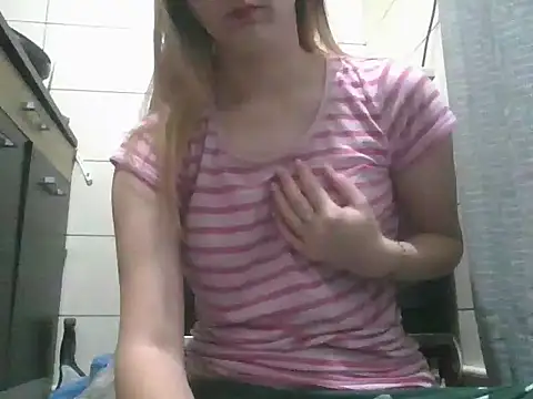 dirty sasha00 online show from December 2, 3:52 am