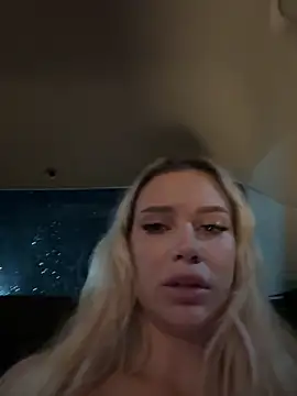 GirlsMia  online show from November 6, 12:53 pm