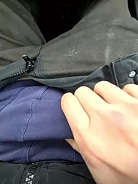 seulementme online show from January 9, 12:01 pm