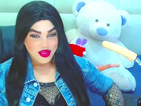 Snapshot of NharaBigCock chatting on February 27, 7:46 pm NharaBigCock online show from February 27, 7:46 pm